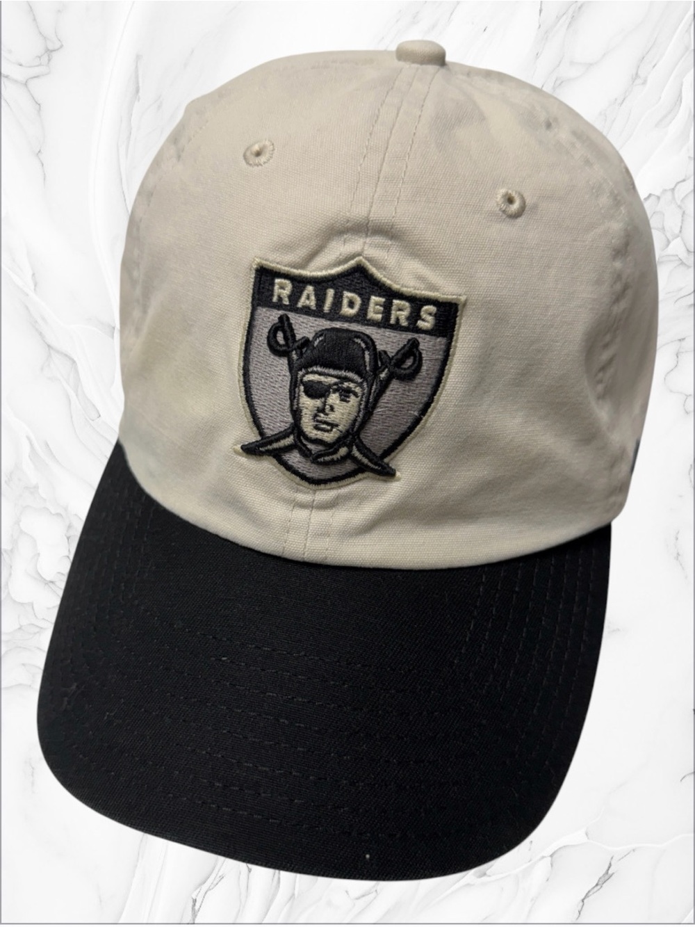Vintage NFL Raiders Two-Tone Cap Black & Cream adjustable unisex